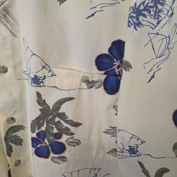 Pierre Cardin Tropical‎ Shirt Mens L Short Sleeve Yellow Floral Print Buttons - Picture 5 of 9
